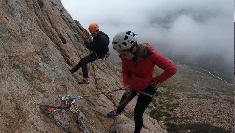 Pared de escalada en Cajón de los Arenales