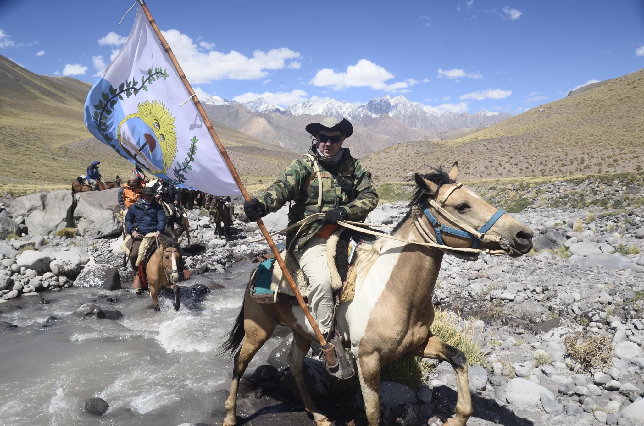 Cruce de los Andes de Río Extremo 4