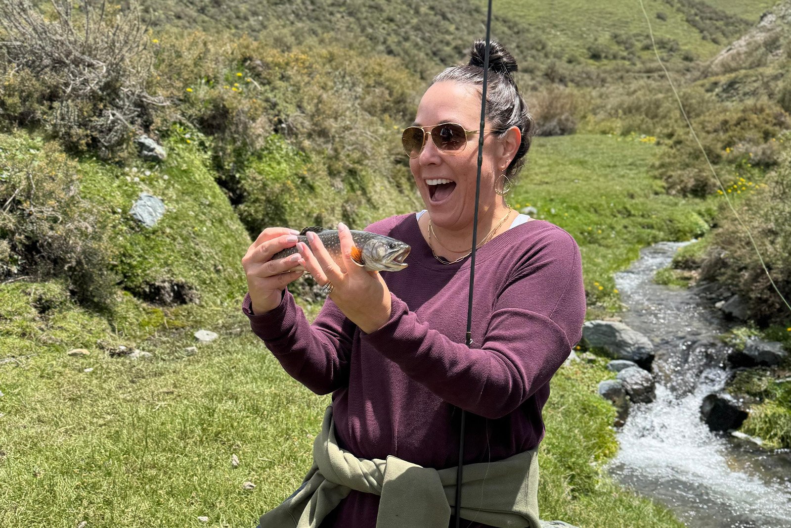 Pesca con mosca de Trout & Wine en un curso andino 3